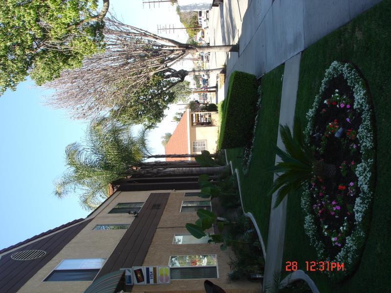 Rivera Inn & Suites Motel Pico Rivera Esterno foto