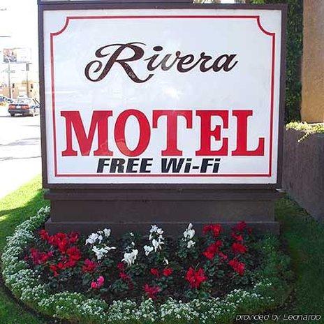 Rivera Inn & Suites Motel Pico Rivera Esterno foto